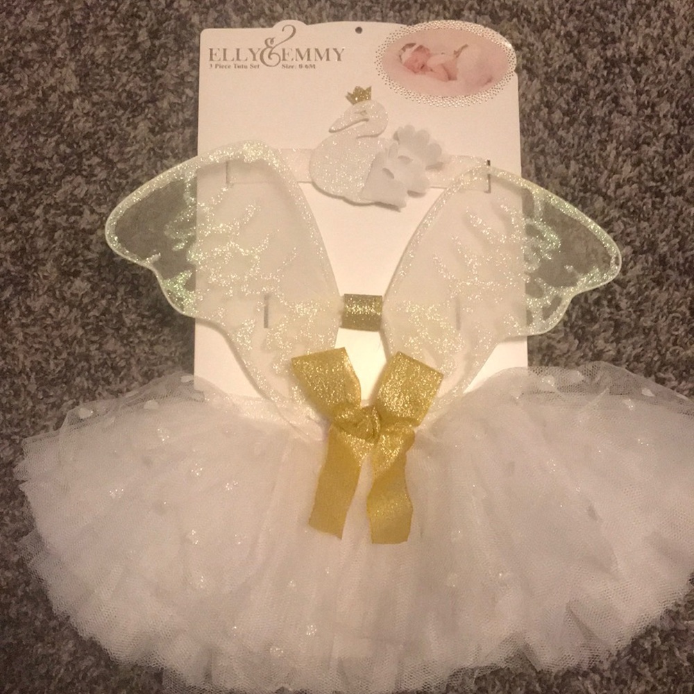 Beautiful brand new  3 piece tutu set!